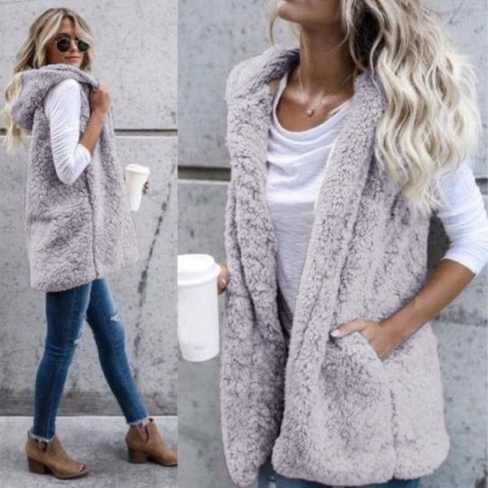 🌟SUPER FUZZY THICK VEST W POCKETS 🌟